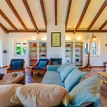 Villa Spacious With Private Pool Ericeira