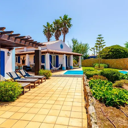 Spacious With Private Pool Ericeira *