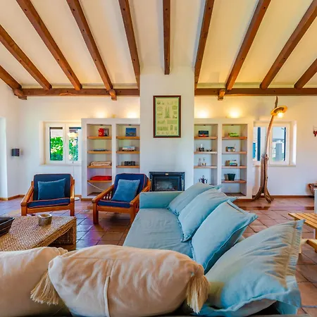 Villa Spacious With Private Pool Ericeira